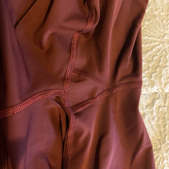 Fast Free HR Crop II 19” in garnet size 6 - Picture 4 of 6